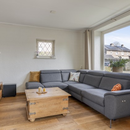 Ruime woonkamer