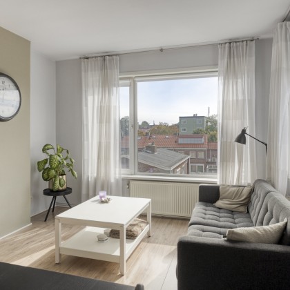 Lichte woonkamer