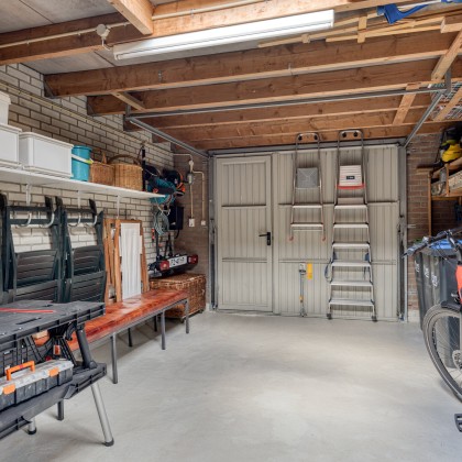 Vrijstaande garage