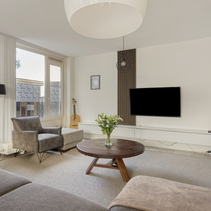 Ruime woonkamer