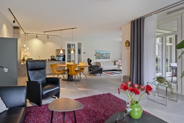 Ruime woonkamer
