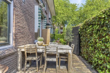 Zonnige tuin