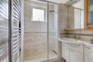 Twee badkamers