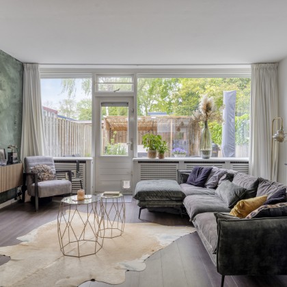 Ruime woonkamer