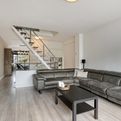 Lichte woonkamer