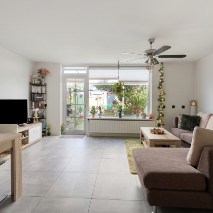 Lichte woonkamer