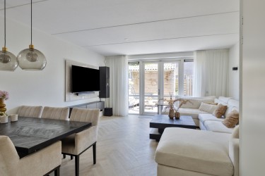 Ruime woonkamer