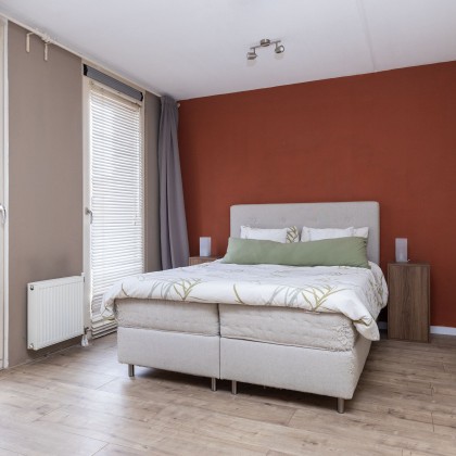 Ruime slaapkamer