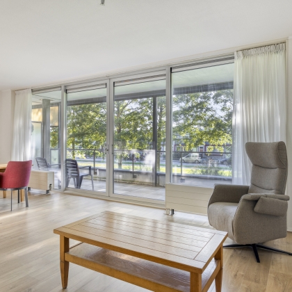 Ruime woonkamer