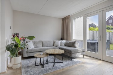 Lichte woonkamer