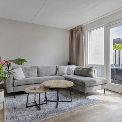 Lichte woonkamer