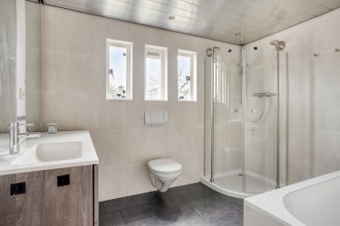 Complete badkamer