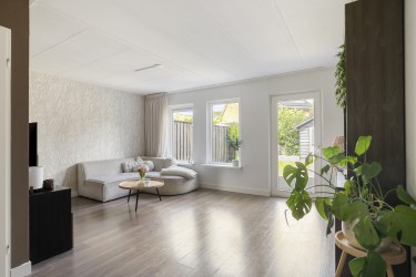 Ruime woonkamer