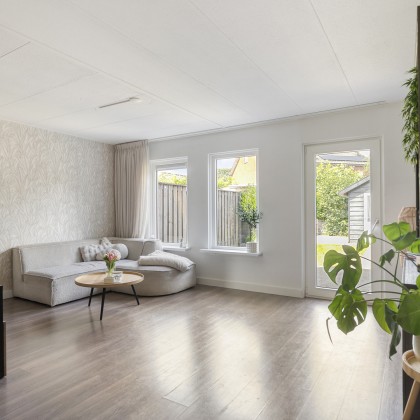 Ruime woonkamer