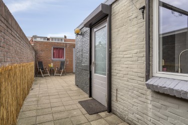 Noord westen gelegen