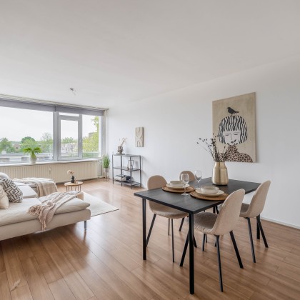 Lichte woonkamer