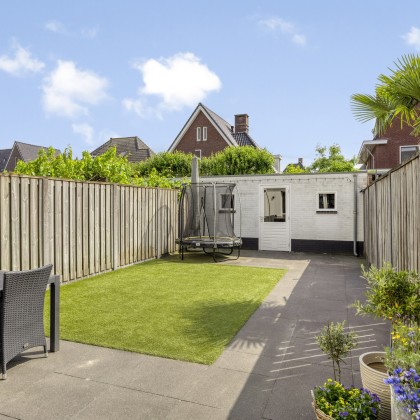 Heerlijke diepe tuin