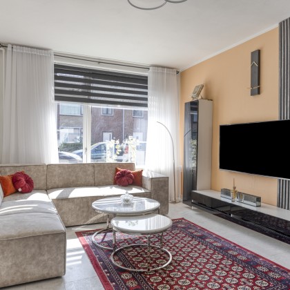 Ruime woonkamer