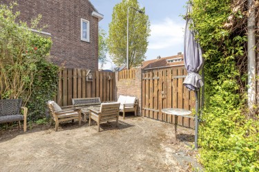 Zonnige tuin