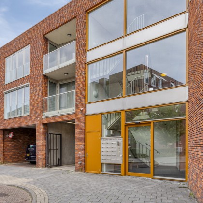 Een rustige galerijzijde