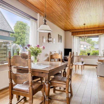 Ruime woonkamer